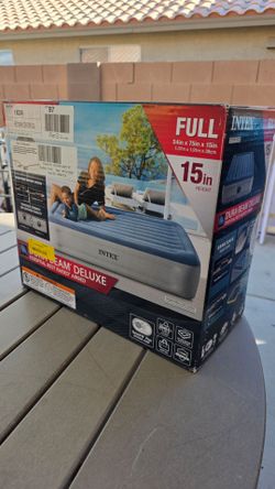 Intex Full Size Dura-Beam Deluxe Air Mattress with Built-in Electric Pump