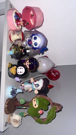 Pop Mart Figures