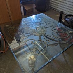 GORGEOUS COFFEE TABLE AND END TABLE SET 
