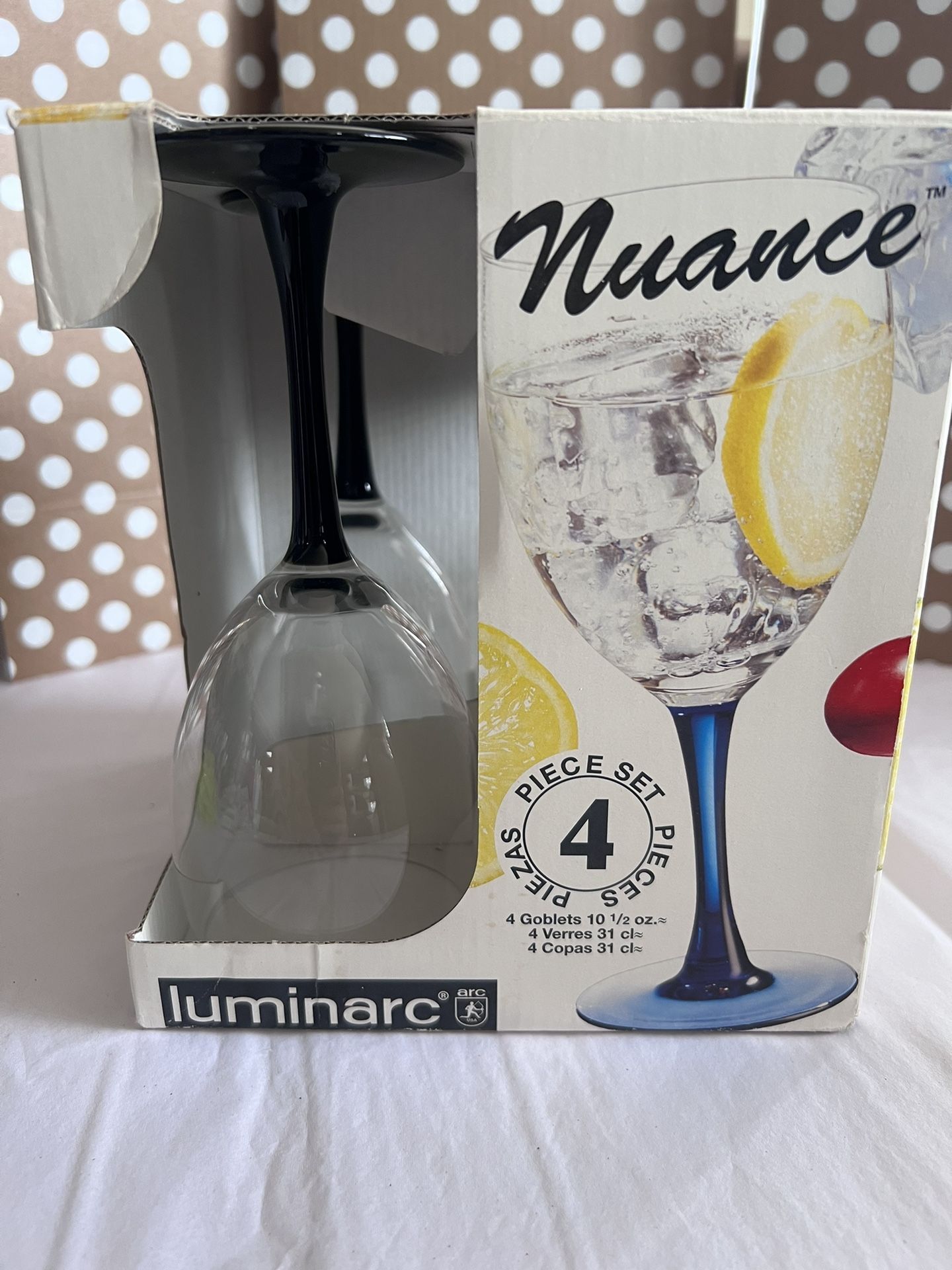 Set of 4 Luminarc Black Stem Wine Glasses - Made in USA