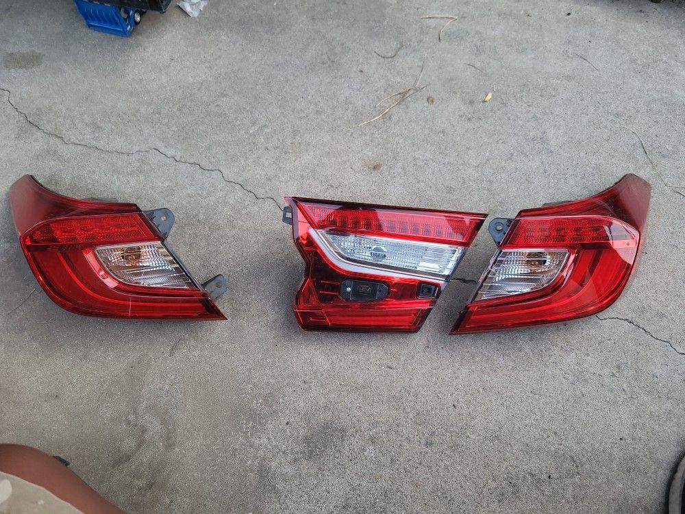 2018-22 Honda Accord Rear Lights