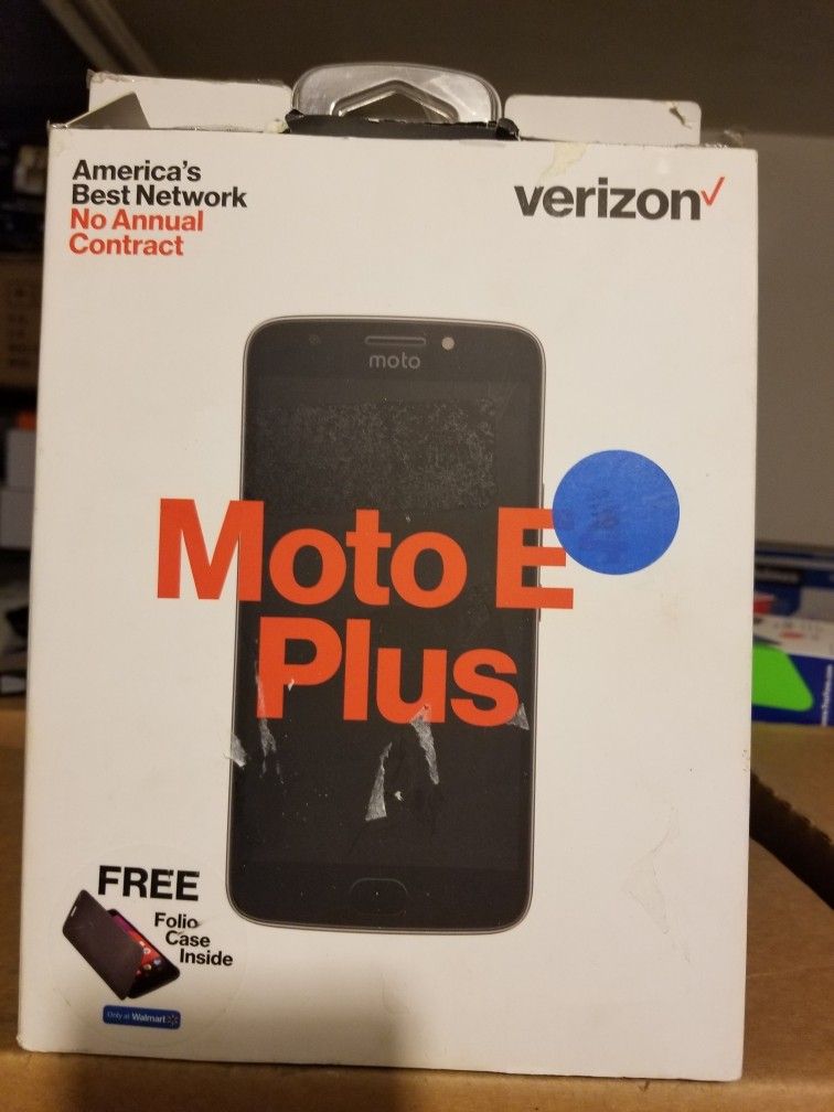 Verizon wireless - motor e plus with free folio case