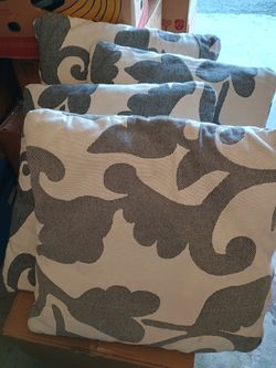 Couch pillows