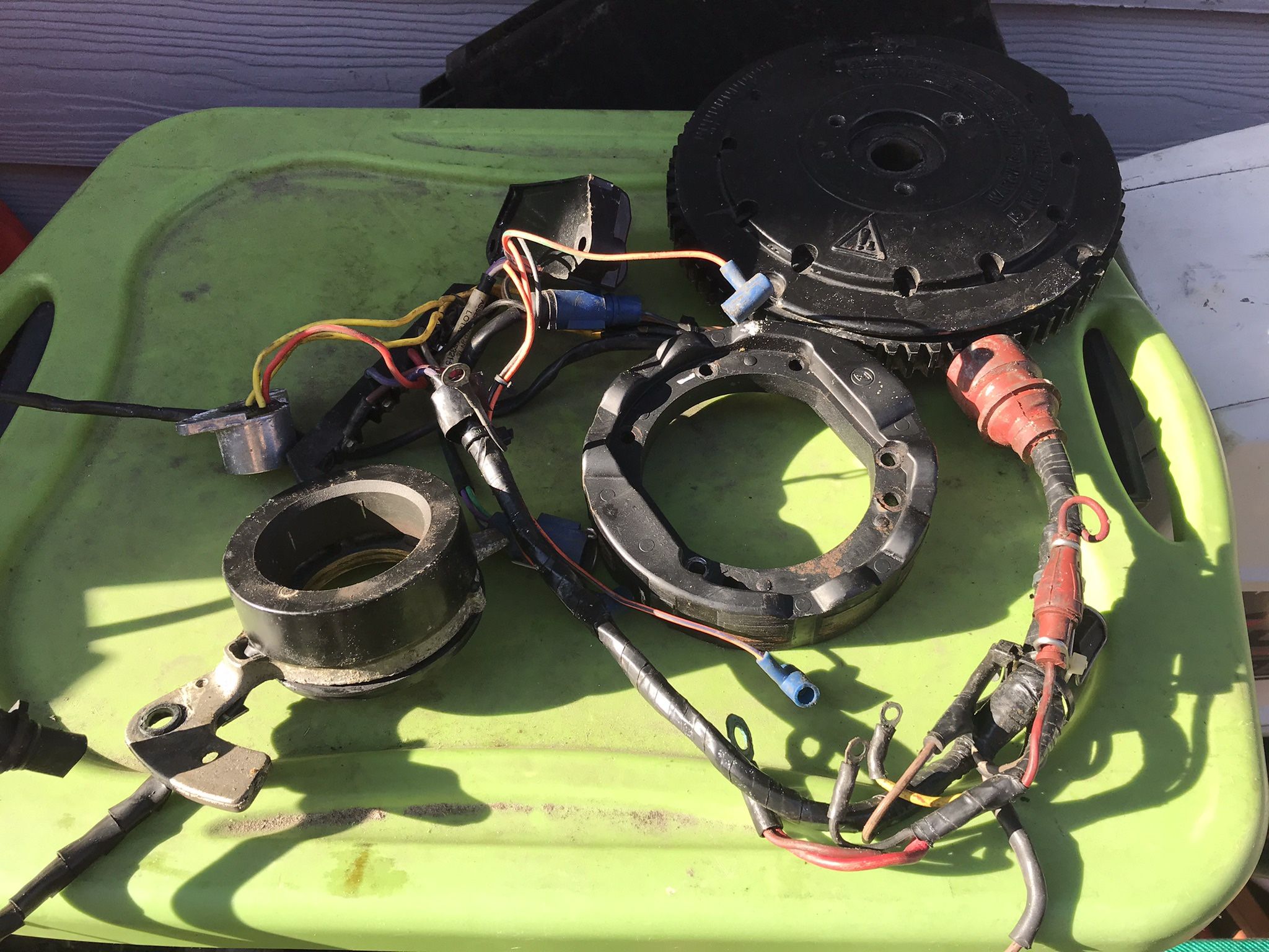 87 60 HP Johnson Ignition Assembly