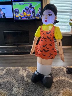 Young Hee Doll Halloween Blow Up