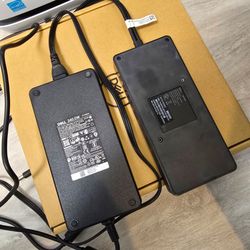 Dell WD19DC Docking Station + 240W Power Adapter - Like New