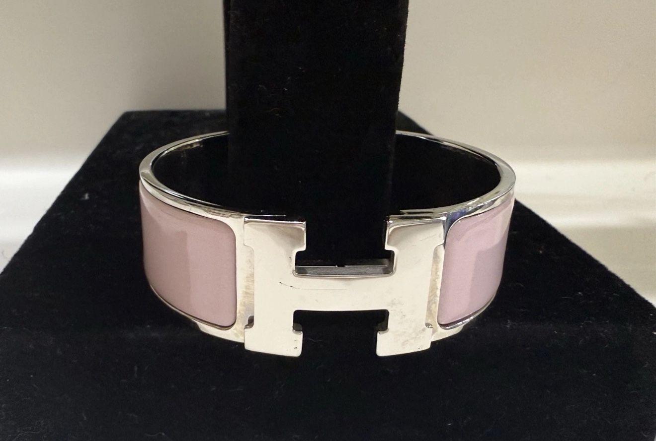 Hermes Clic Clac H Bracelet Silver Enamel Light Pink Wide PM 100% Authentic