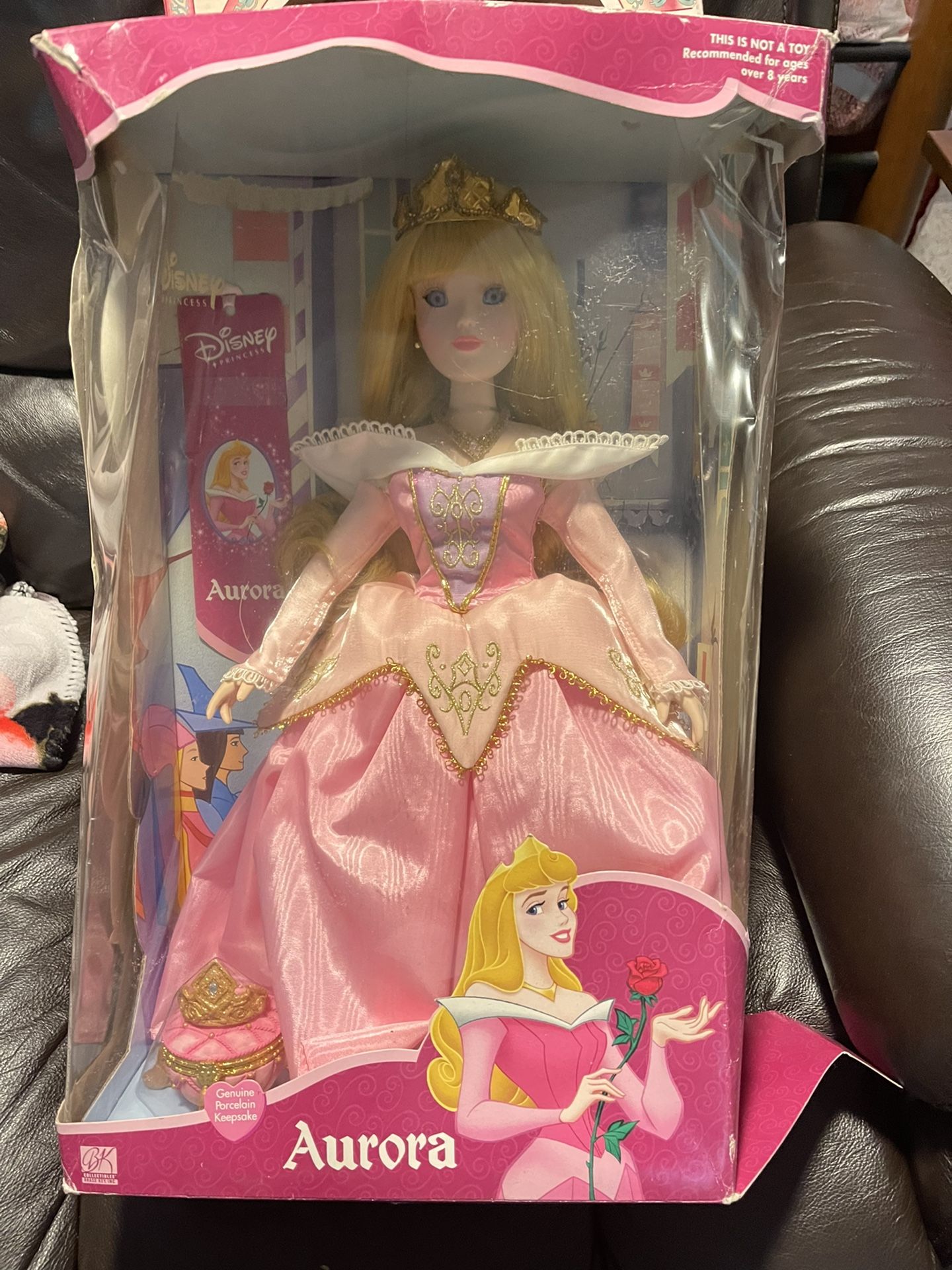 2001 Sleeping Beauty Disney Porecelin Doll