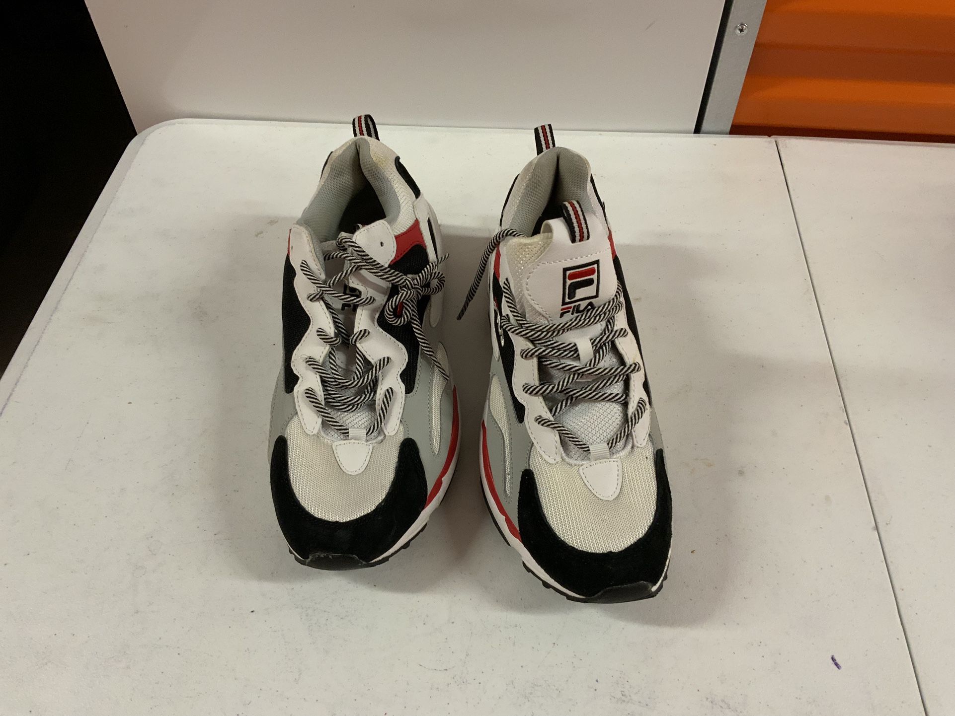 SZ 12 Athlete Shoes