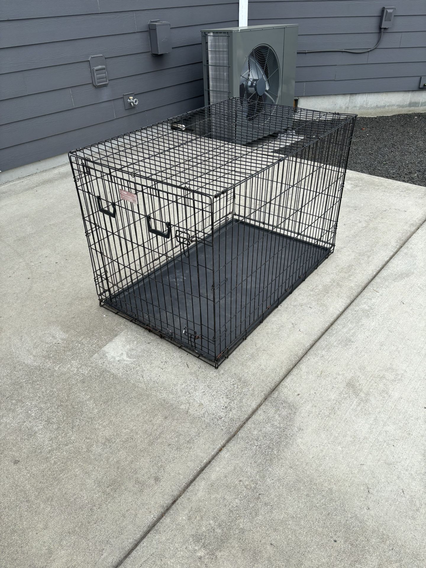Dog crate (large)
