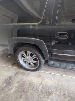 2002 Chevy Suburban  for sale runs great it's been sitting for awhile serious inquiries only