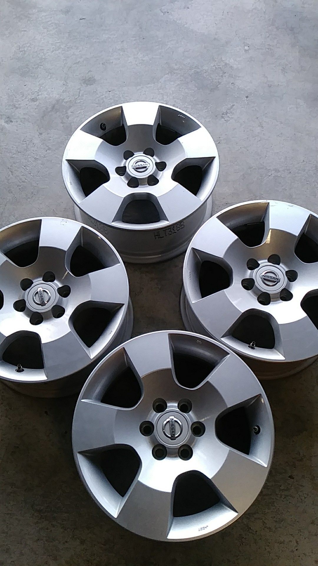 Nissan frontier rims