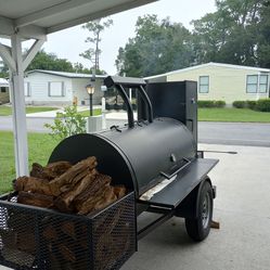Black warrior Apache XL reverse flow smoker with upgrades and a 72x36 drum