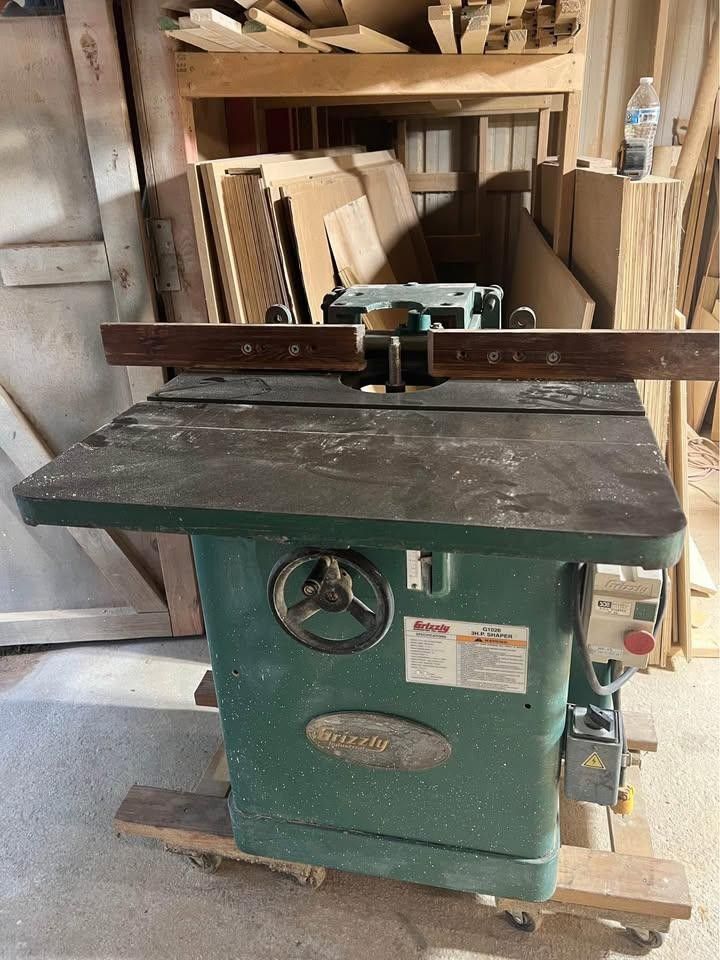 GRIZZLY-3hp shaper