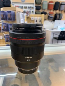 Canon RF 85mm 1.2 USM