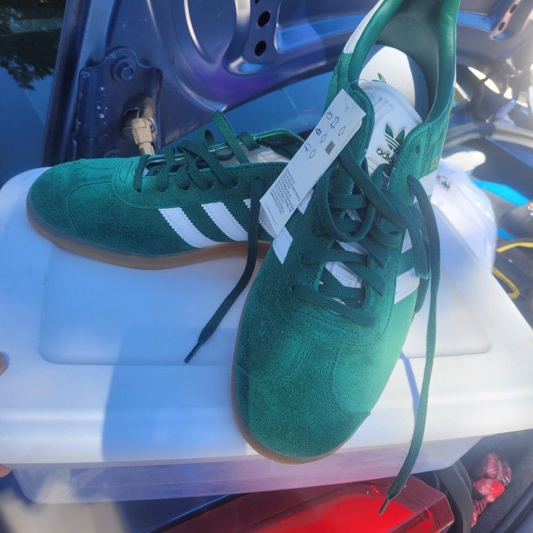 Green Gazelles Adidas Gumbottom NWT