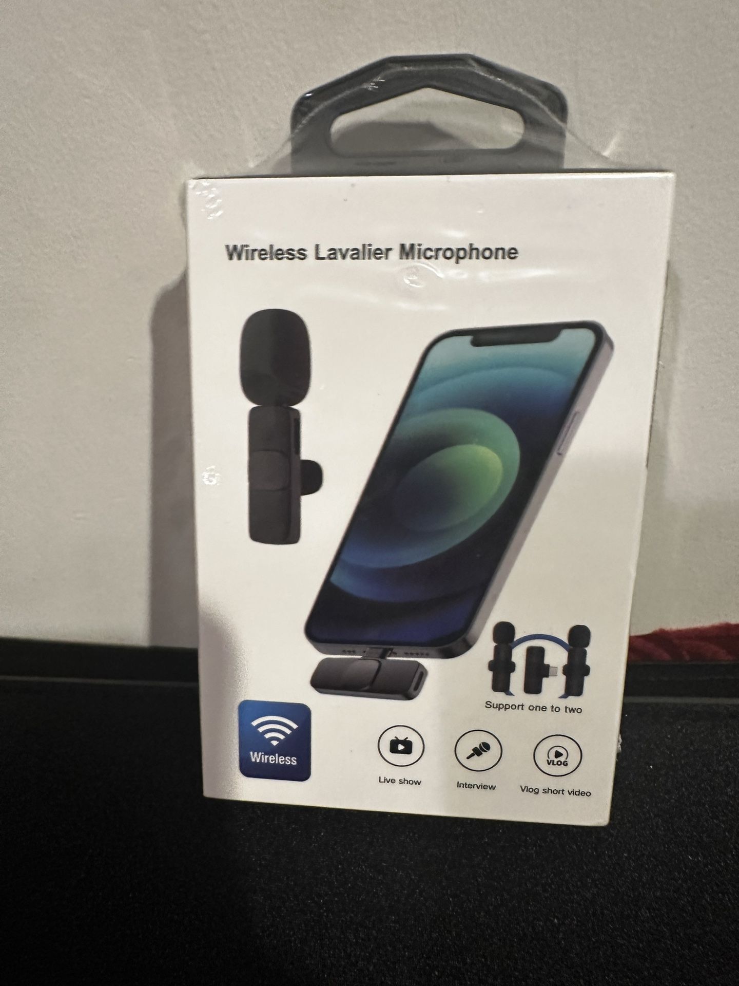 Wireless Lavalier Microphone Set For iPhone