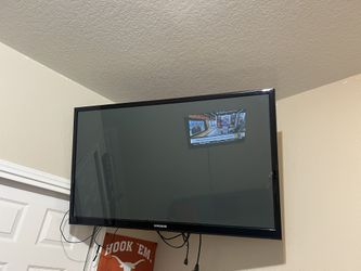 50 Inch flatscreen tv With Wall Mount