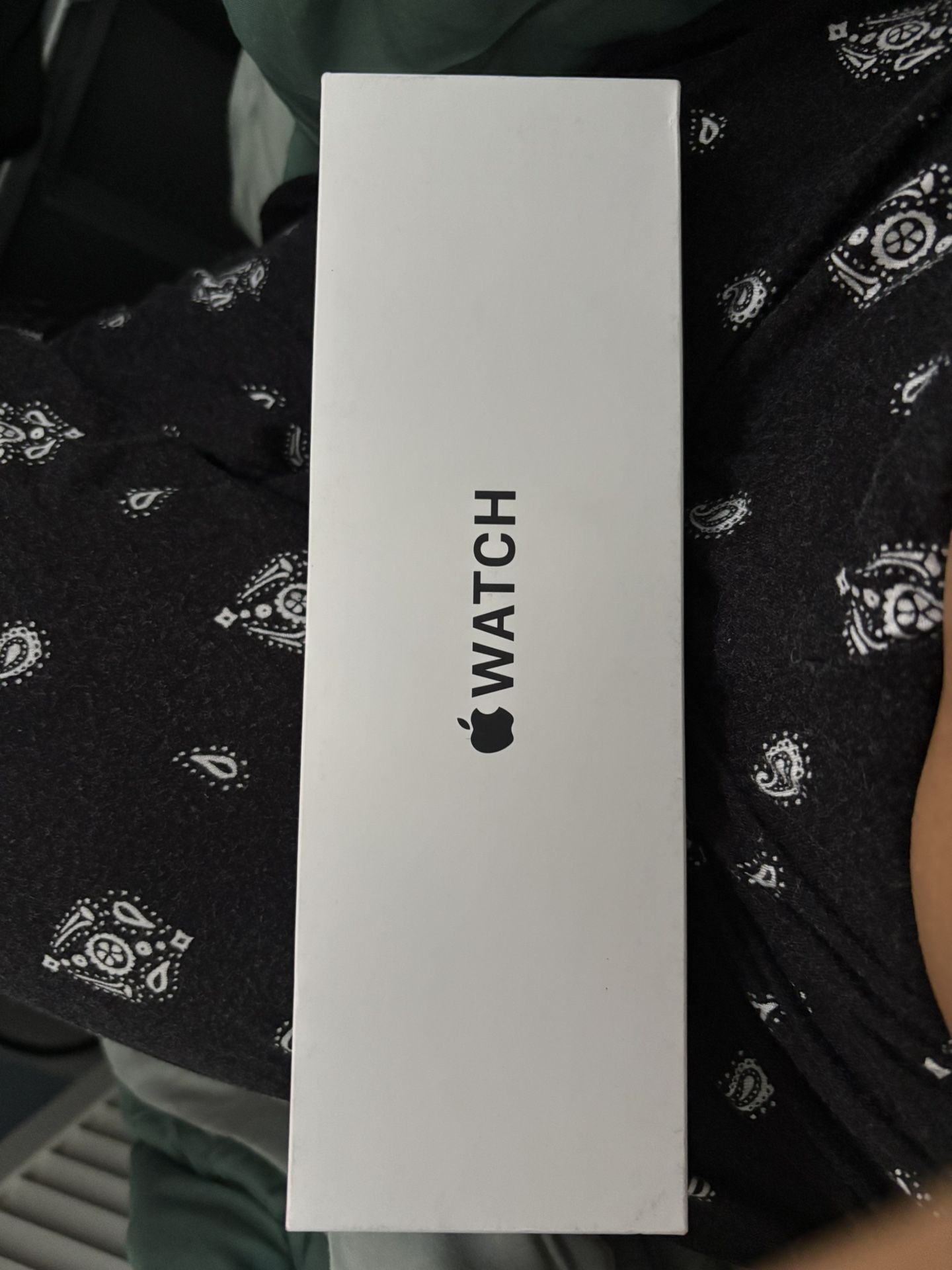apple watch se gen 2 44mm midnight M/L