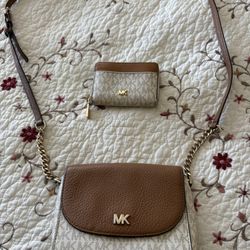 Authentic Michael Kors Purse And Wallet Set. $45.00