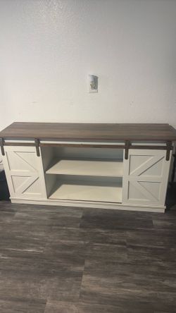 Tv stand