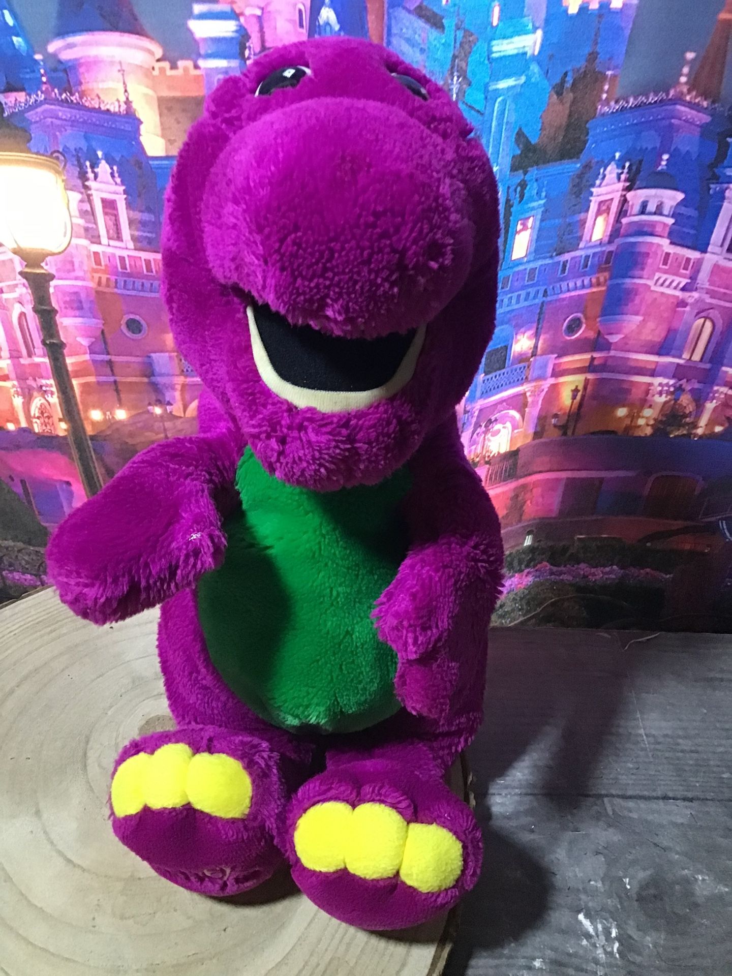 Vintage Barney The Purple Plush 14” -Preowned 