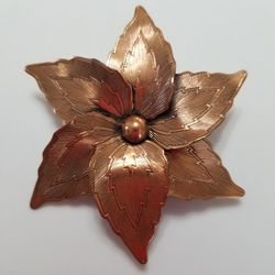 Vintage Mid-Century Large Copper Pinwheel Poinsettia Flower Pin Brooch With Etched Leaves, 2.5 In.