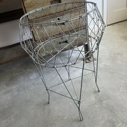Vintage Wire Stand