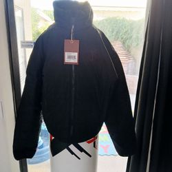 Brand New Women's Timbers Jacket 