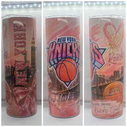 KNICKS TUMBLER