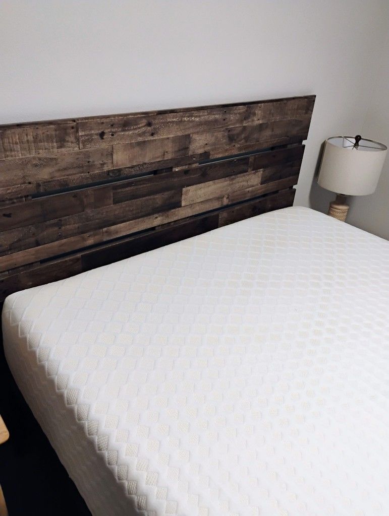 Full Size Bed With Detached Headboard