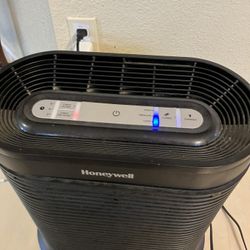 Air purifier 