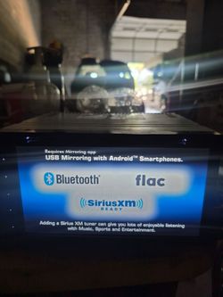 Kenwood carplay Bluetooth navigation touchscreen