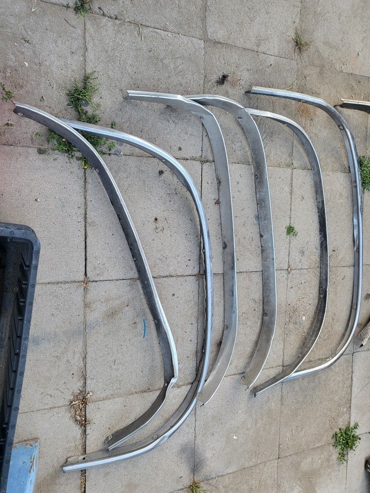 Fender Wheel Molding Old Classic Car Part Parts