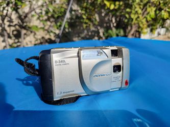 Olympus D340 Digital Camera
