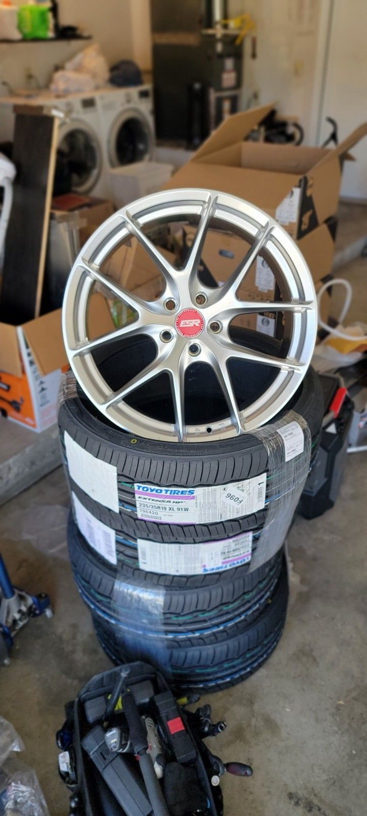 ESR RF2 Wheels 5X112 19x8.5 Audi / VW GTI