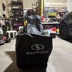 Snow Joe Snow Blower