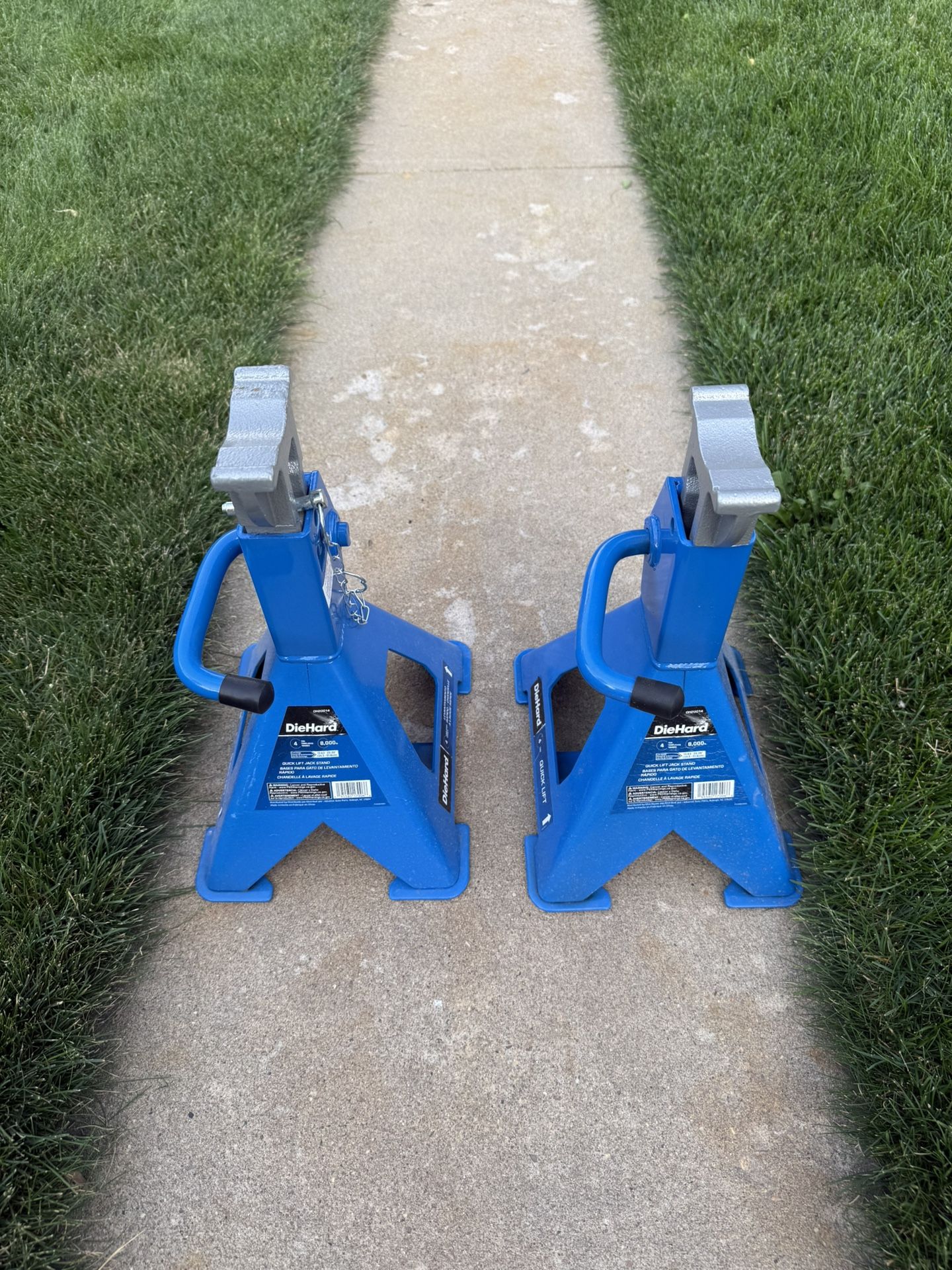 Diehard Quick Start 4 Ton Jack Stands