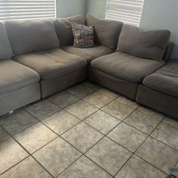 LOVESEAT