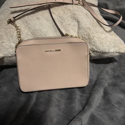 Michael Kors Leather Cross Bag