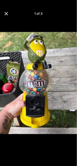 M&m dispensers