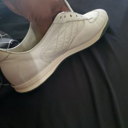 Gucci Shoe 233326 10G