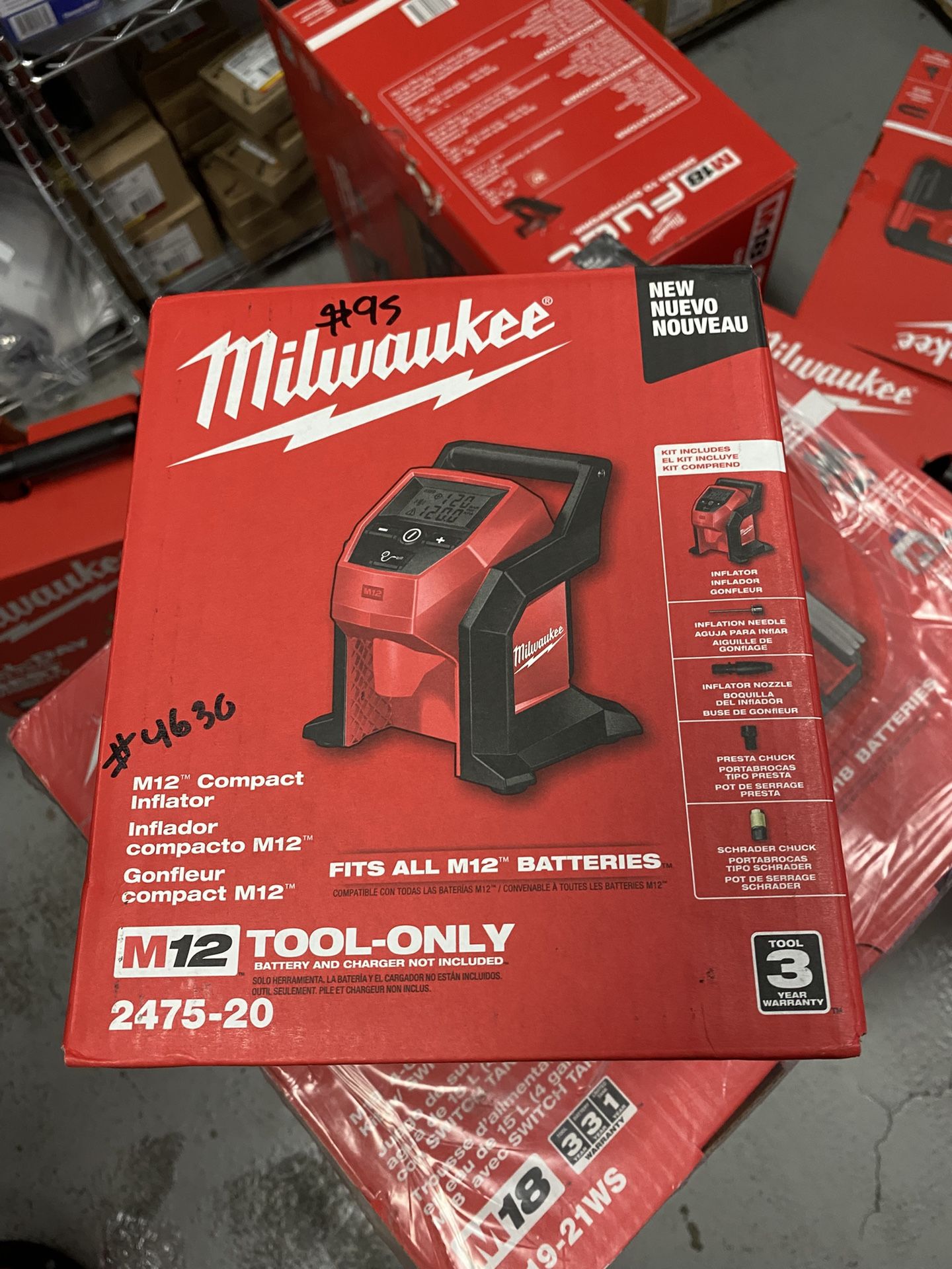 Milwaukee M12 12-Volt Lithium-Ion Cordless Electric Portable Inflator (Tool-Only)