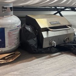 Outdoor Tabletop Gas Grill 