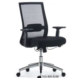 Brand new Executive Office chair