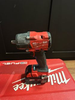 Milwaukee tools