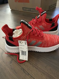 Boys Adidas Sneakers