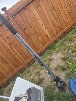 Hole digger