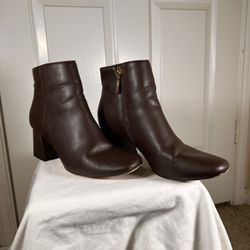 Michael Shannon Women’s Brown Ankle Boots – Block Heel – Side Zip – Size 9.5