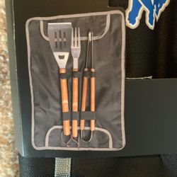 Detroit Lions NFL 3-Piece BBQ Tools Tote Set